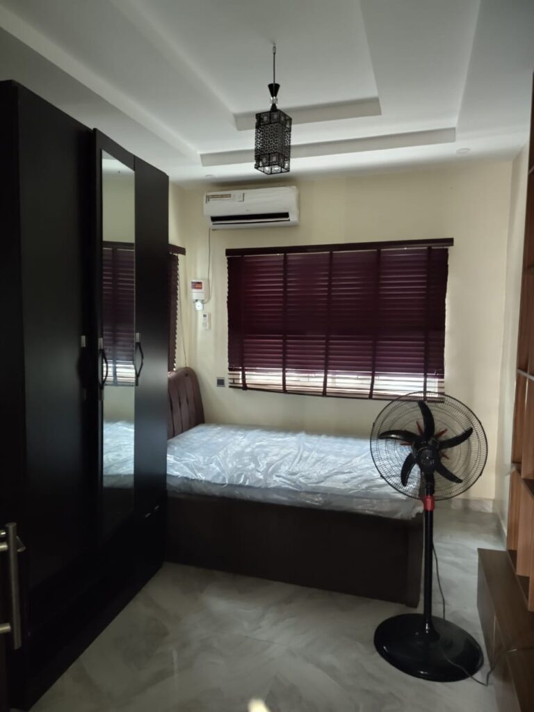 bedroom1